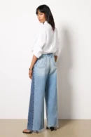 Statement Wide-Leg Jeans